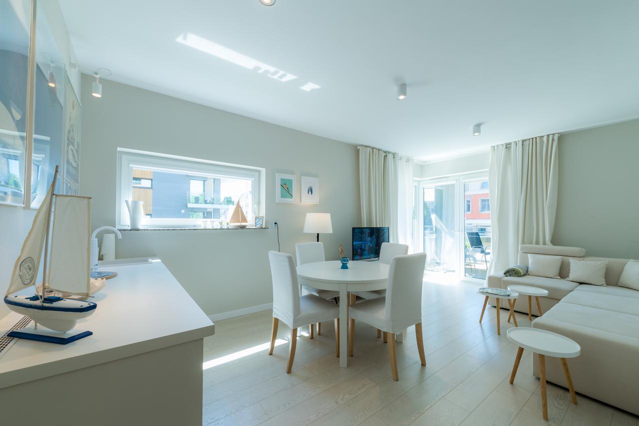 Widok Na Mazury Apartament Przy Porcie Lötzen Exterior foto
